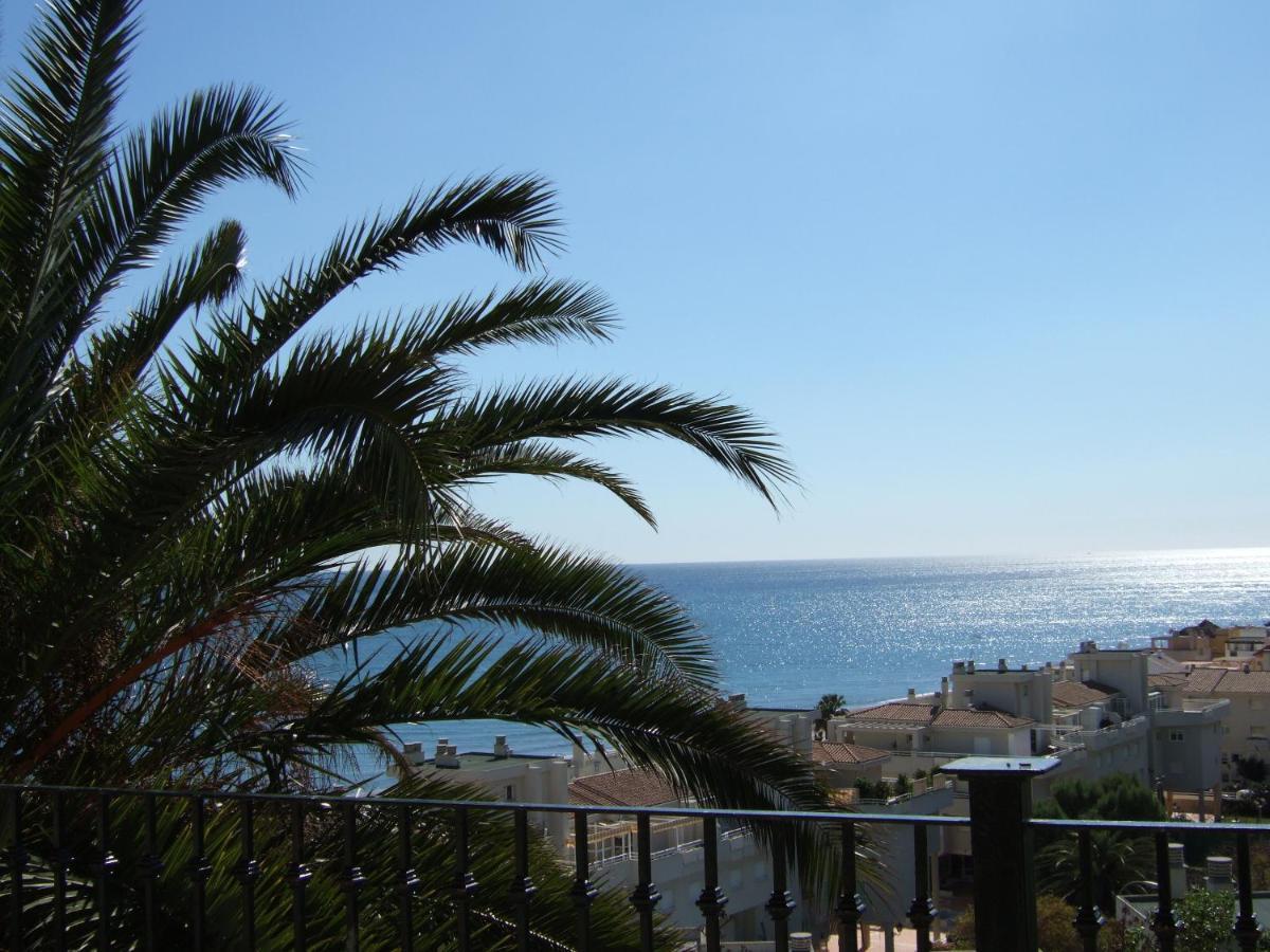 Hostal La Palmera Torremolinos Bagian luar foto