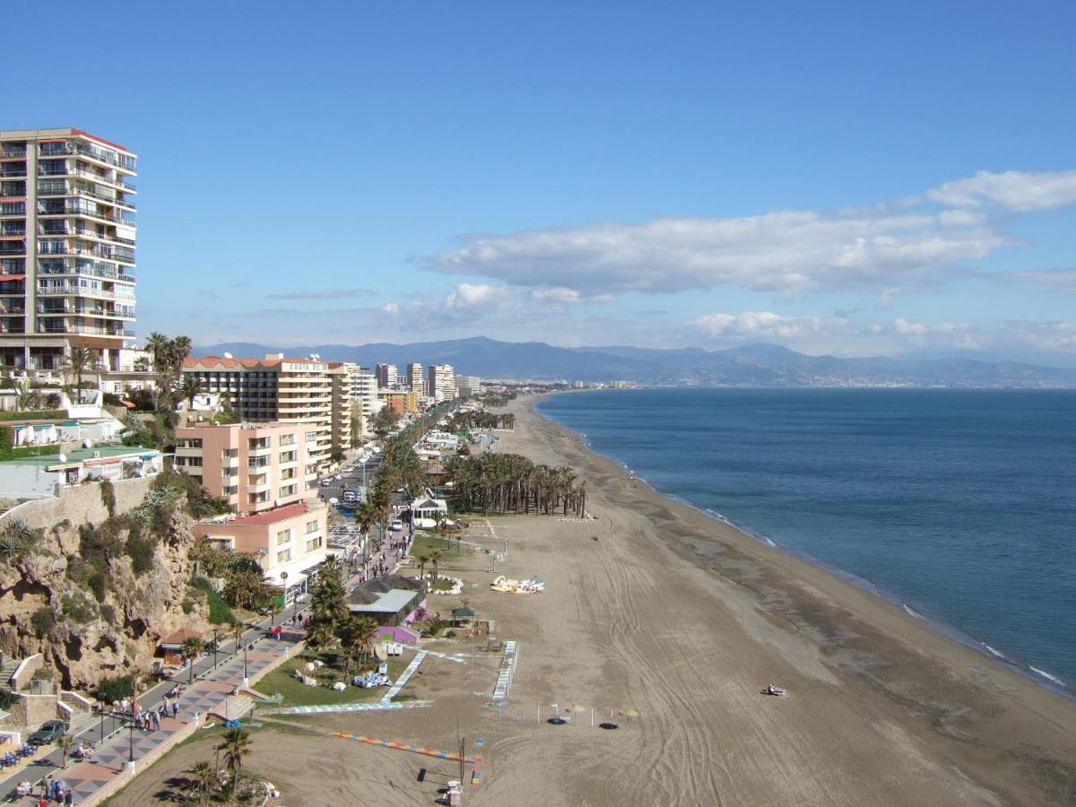 Hostal La Palmera Torremolinos Bagian luar foto