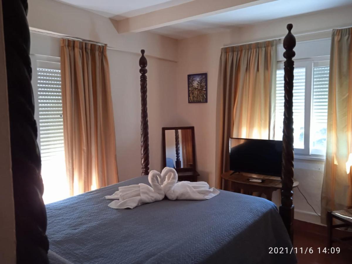 Hostal La Palmera Torremolinos Bagian luar foto