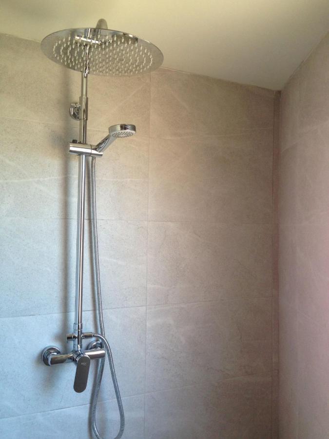 Hostal La Palmera Torremolinos Bagian luar foto